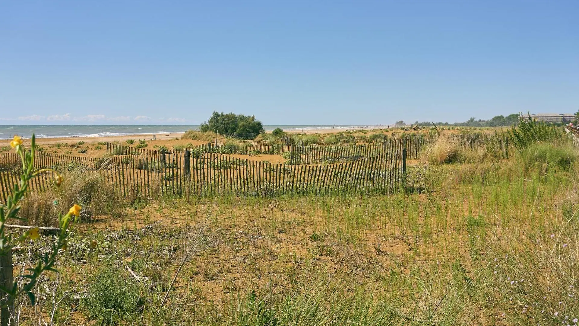 Apartment Adorable Villa For 8 People Close To The Sea Bibione Italy